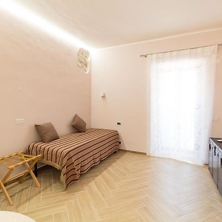 Апартаменты Casa Nel Cortile Чефалу Экстерьер фото